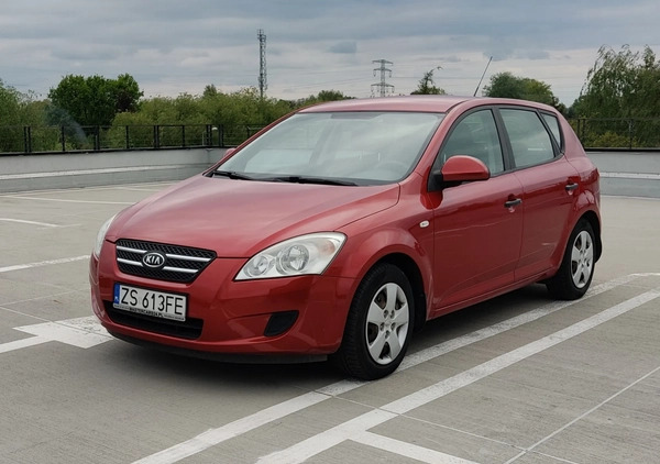 Kia Ceed cena 15600 przebieg: 113000, rok produkcji 2009 z Wrocław małe 137